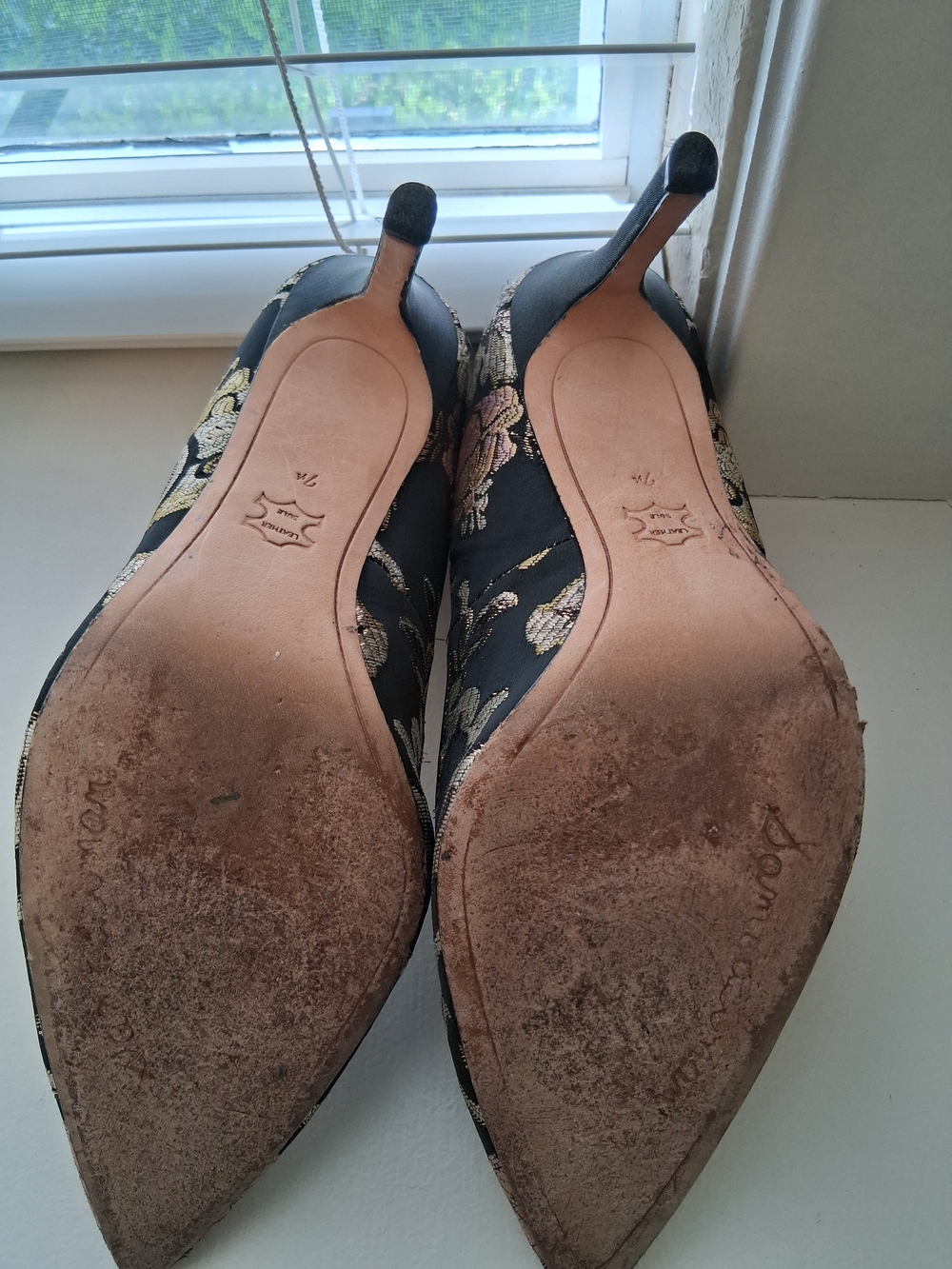 Sam Edelman Black Floral Brocade Pointed Toe Pumps - Picture 5 of 5